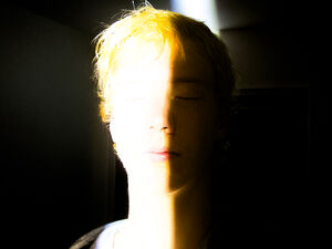 2026 3. Platz Fotowettbewerb Julian Pabst 11c Selbstportrat Light